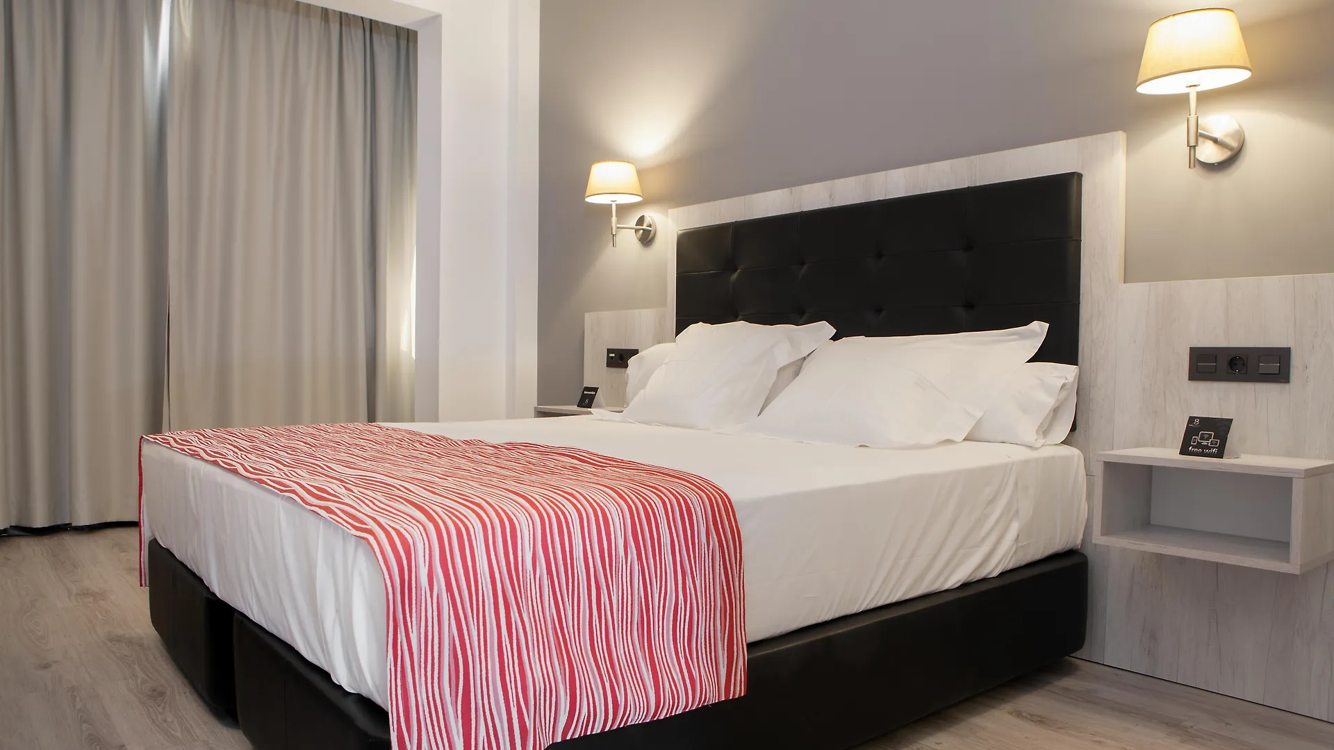Soho Boutique Bahia Malaga Hotel 4*,